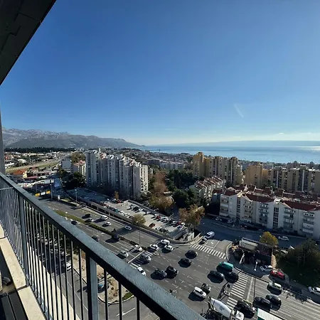 Apartment Magic View Penthouse Split